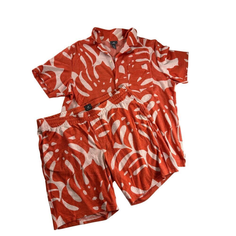 H&M Men's Top and Shorts Set - Size 2X - Like New